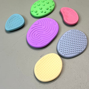 Silicone fidget stones