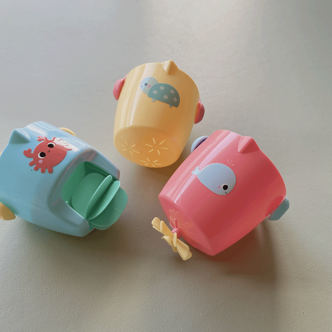 Splash & Spin Cups