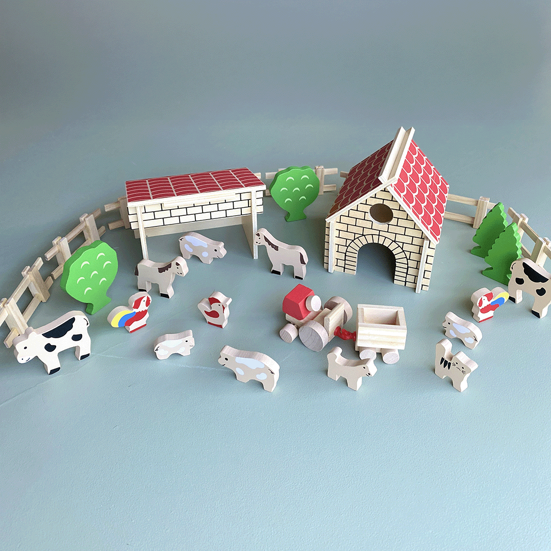 Wooden Farmyard Set