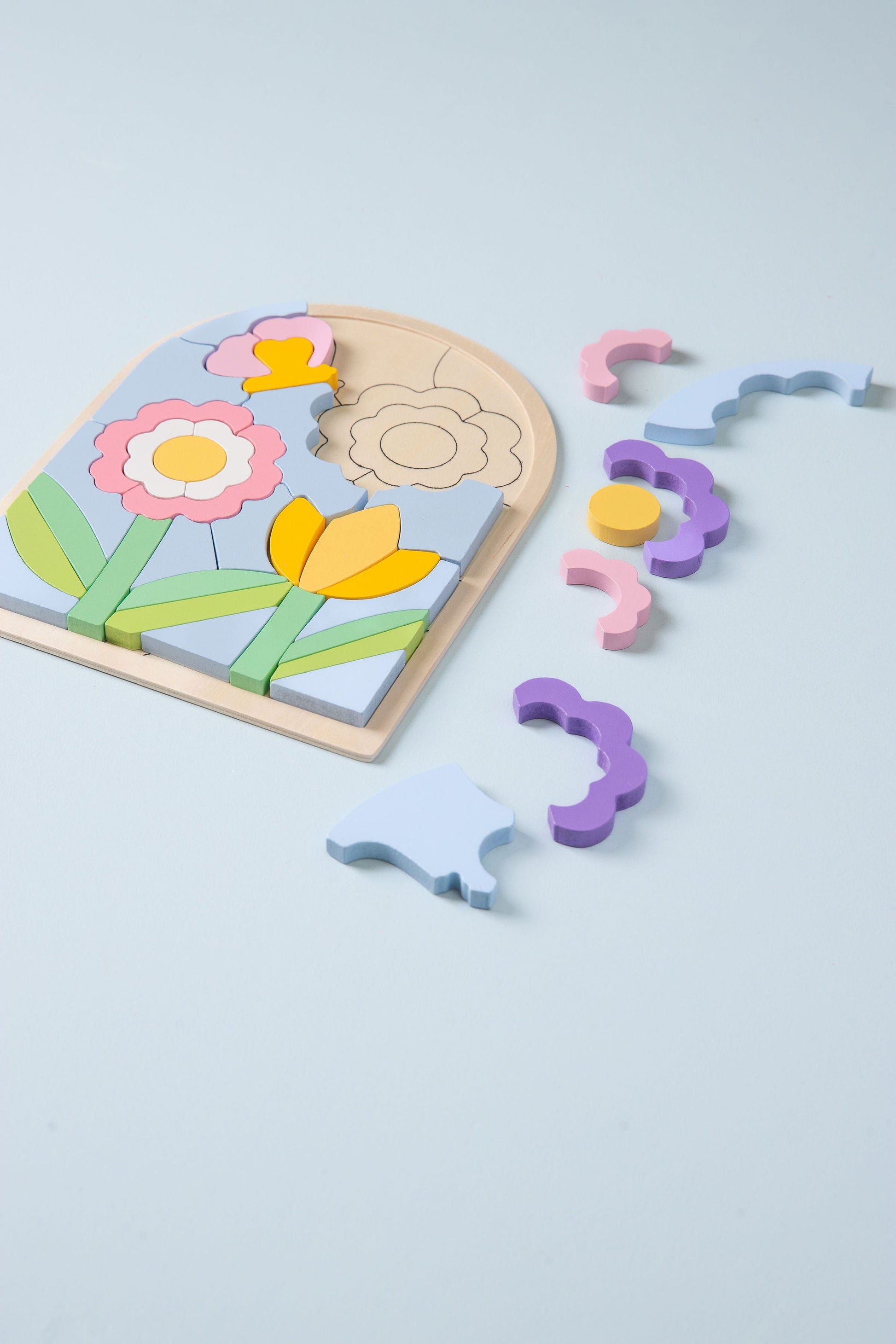Shapes Board Puzzle