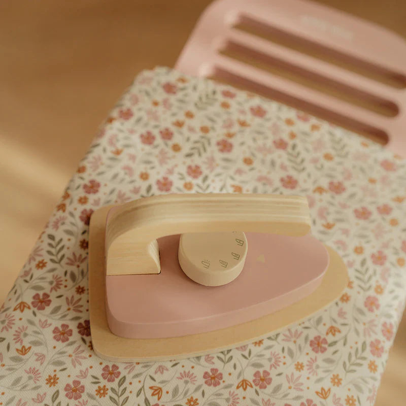 LIttle Dutch Ironing Board