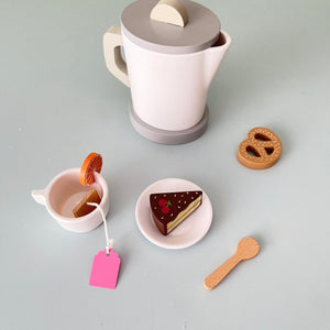 Wooden Kettle