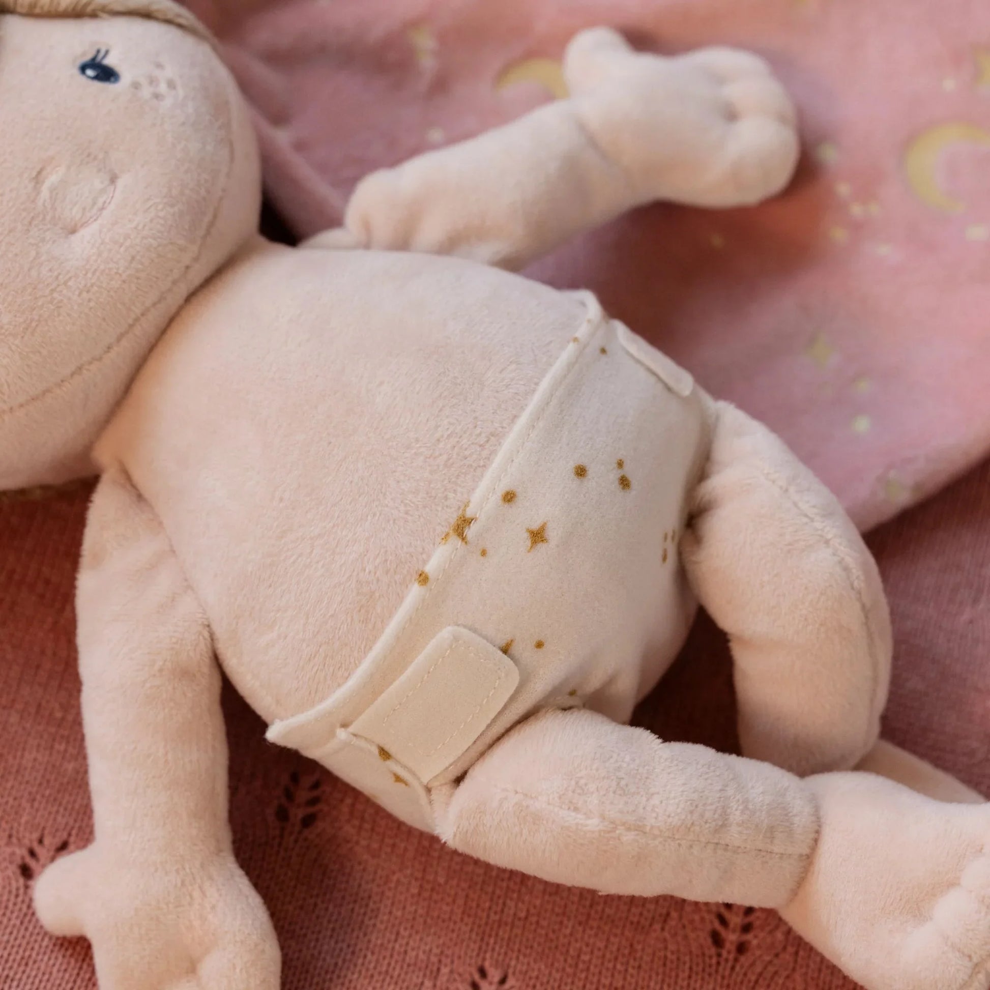 Little Dutch Cuddle Baby Doll Rosa