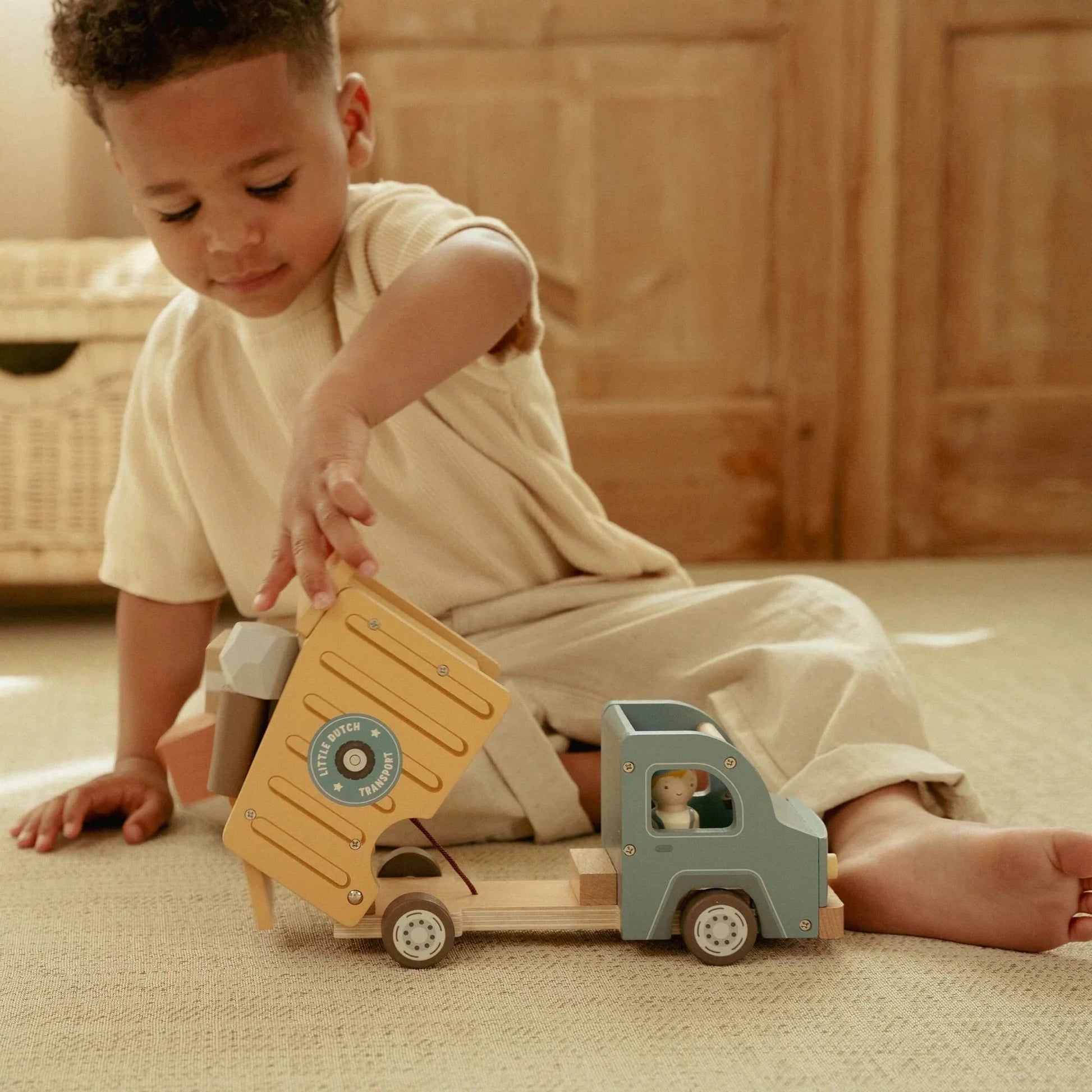Little Dutch Dump Truck Set