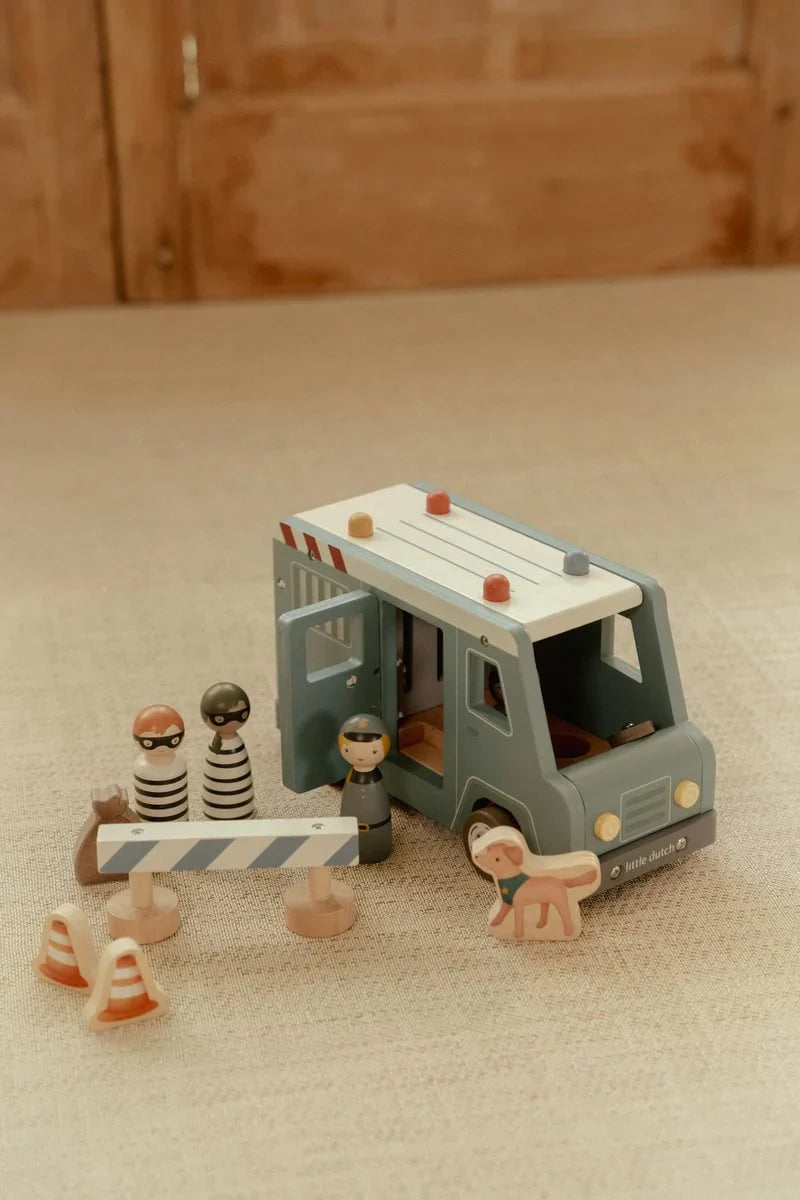 Little Dutch Police Van