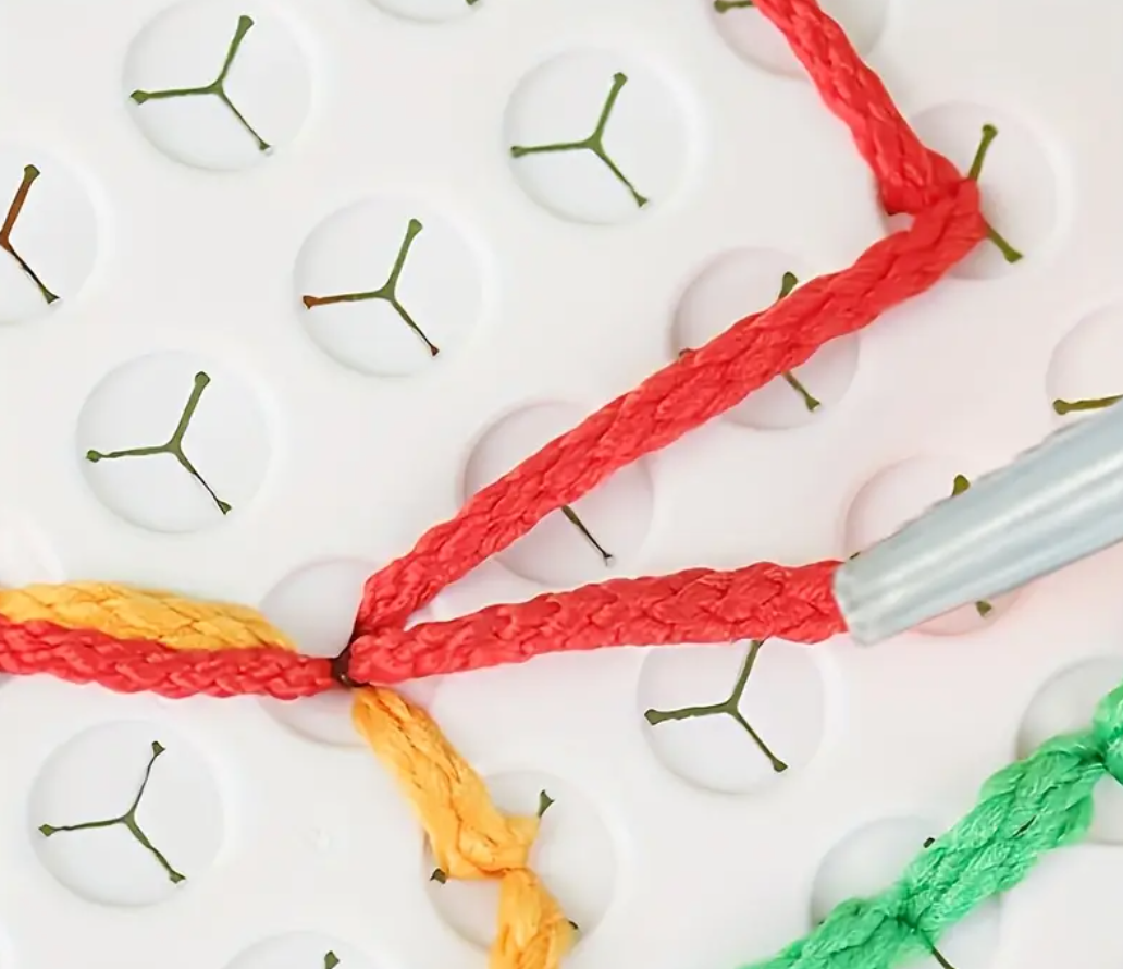 Thread & Create Design Game