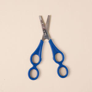 Hand-Over-Hand Training Scissors