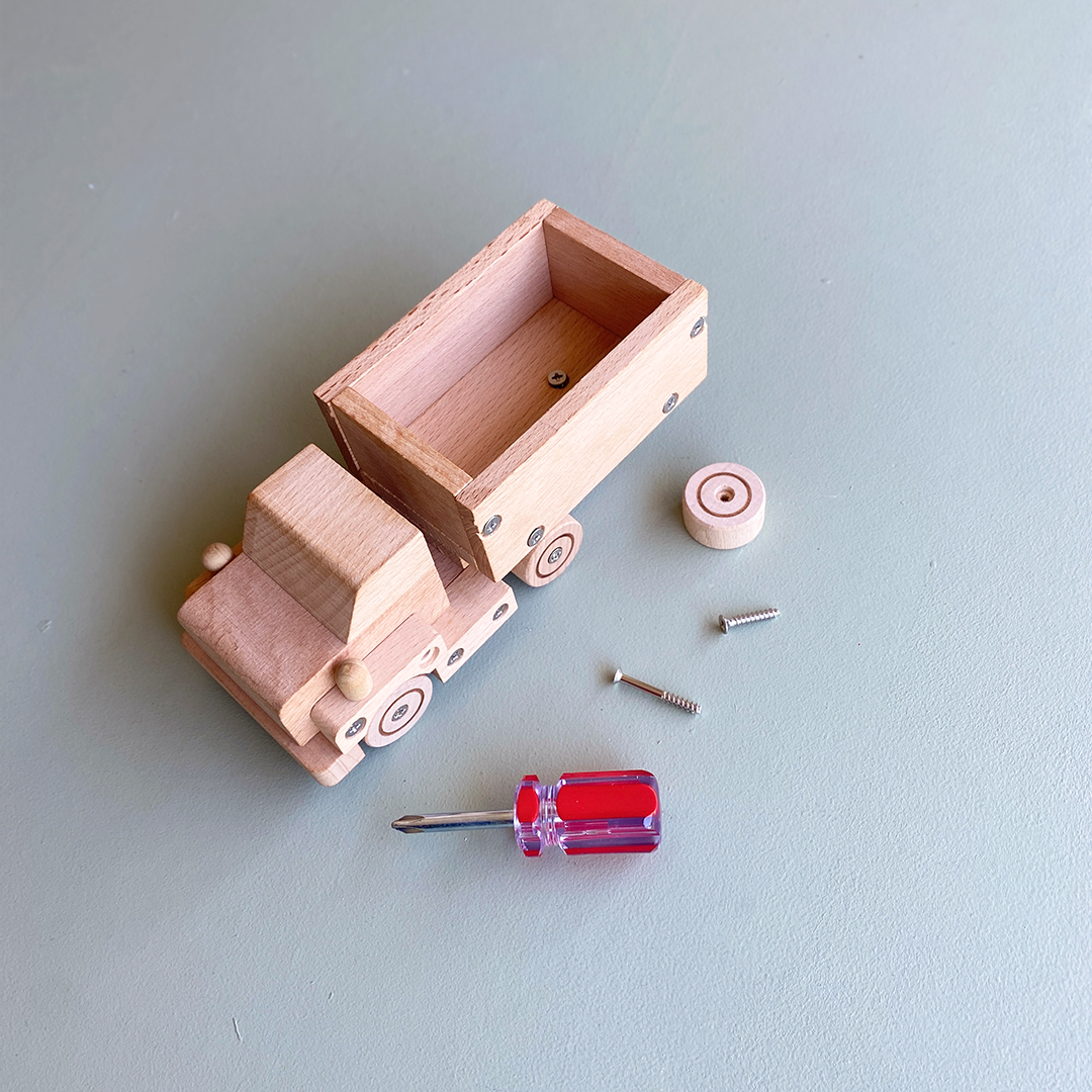 Wooden DIY Assembling Sets