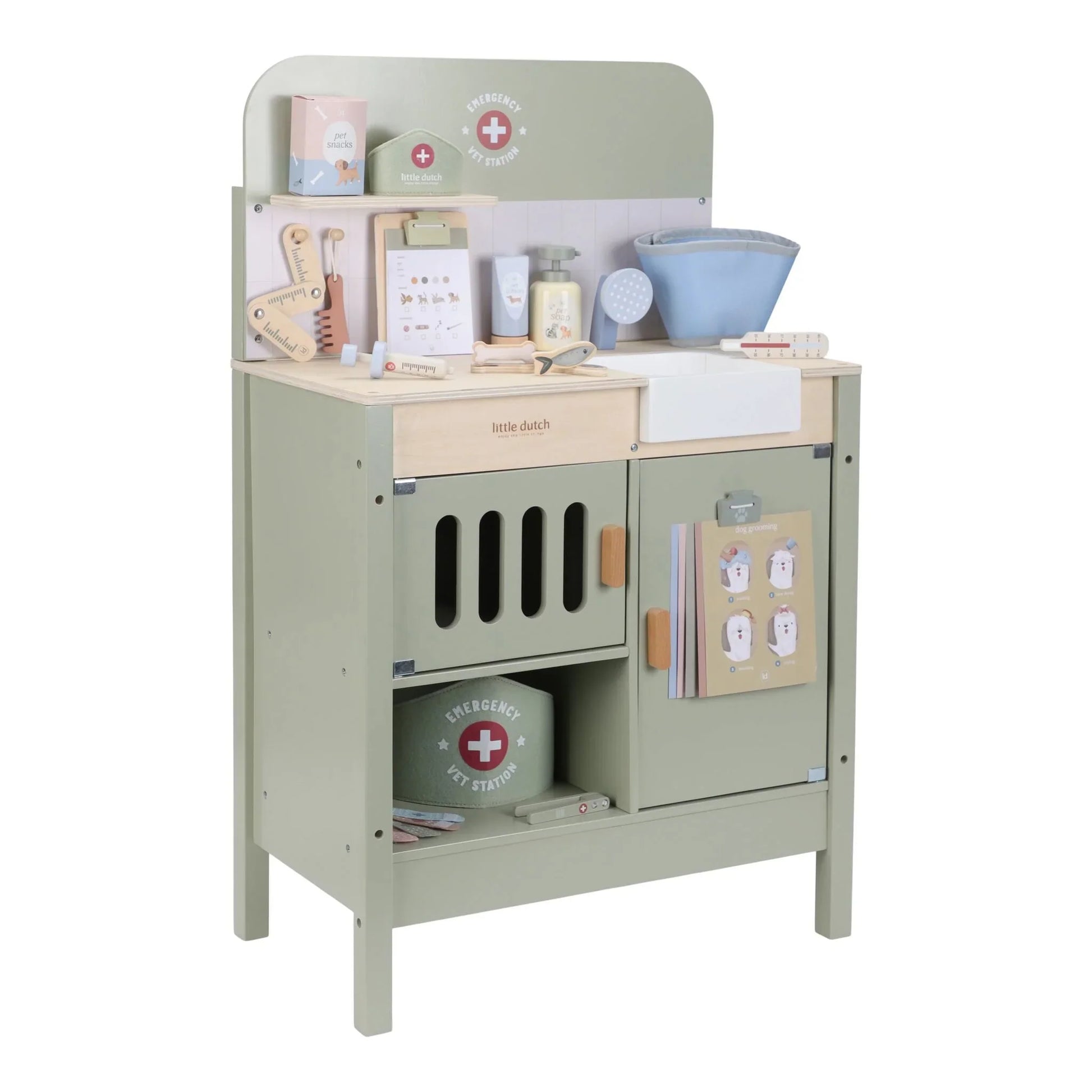 Little Dutch Wooden Veterinary Practice